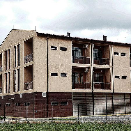 Incanto Family Hotel Sevlievo Exterior photo