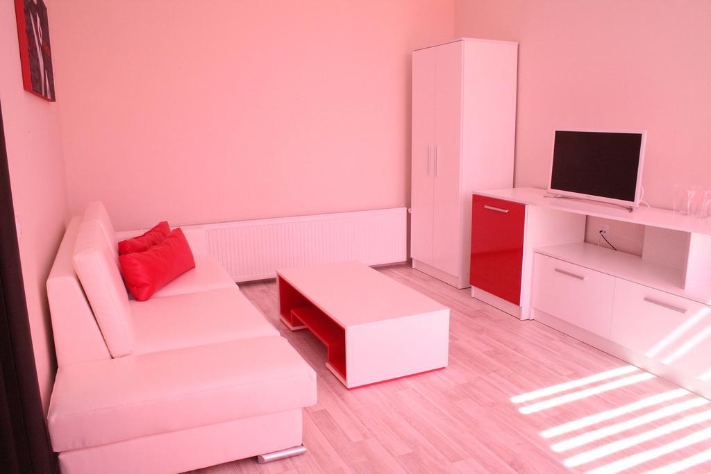 Incanto Family Hotel Sevlievo Room photo