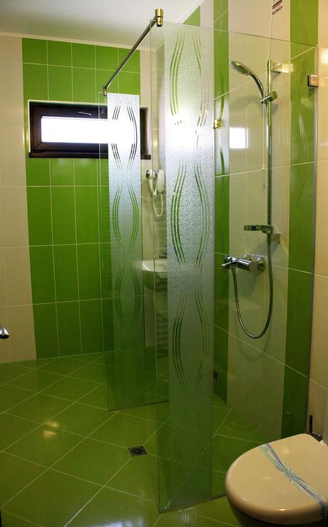 Incanto Family Hotel Sevlievo Exterior photo